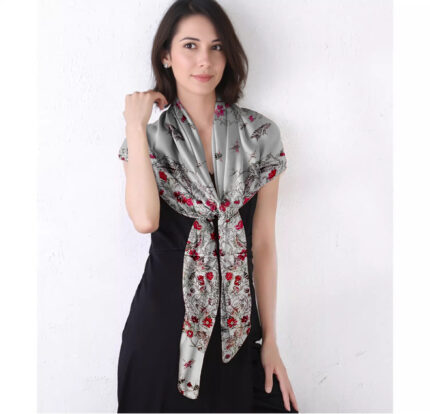 110x110cm Two Twisted Rose Lisa (Silk) Large Square Scarf