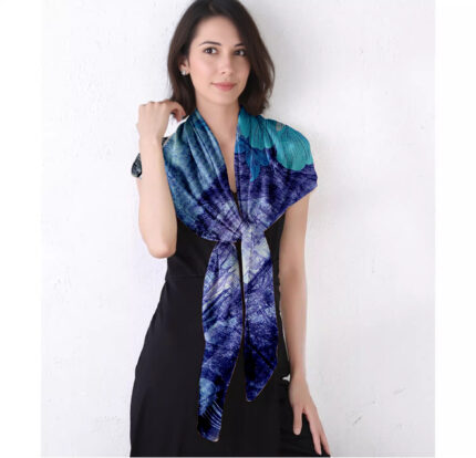 110x110cm double-sided, heterochromatic, coarse twill mulberry silk scarf with elegant design