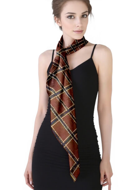 110x110cm Xiangyun Silk Lake Silk Heavy Satin 40 Meters Square Scarf (100% Mulberry Silk)