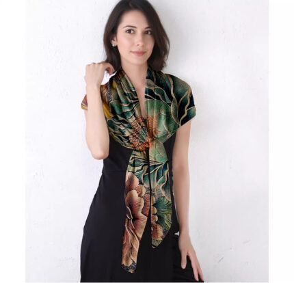 110x110cm Xiangyun Silk 28mmi Scarf
